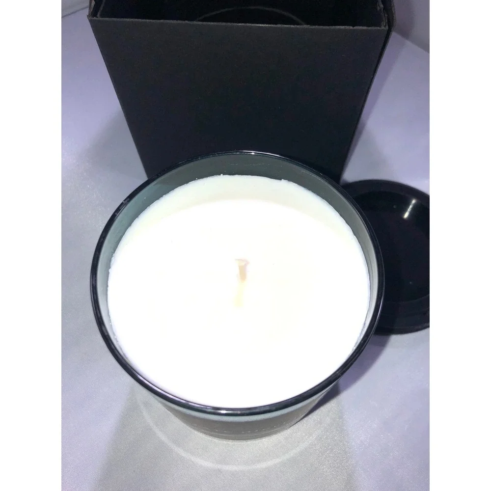 Poured New York Upstate Hibernate 10oz Soy Coconut Wax Candle Sandalwood Leather